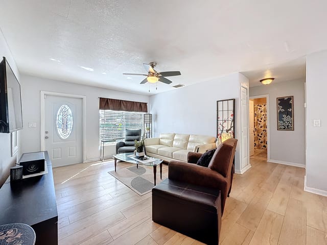 6293 NW 27th Street-17