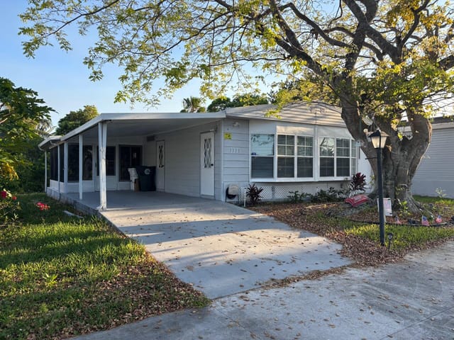 3338 NW 67th Avenue, Coconut Creek, FL 33073