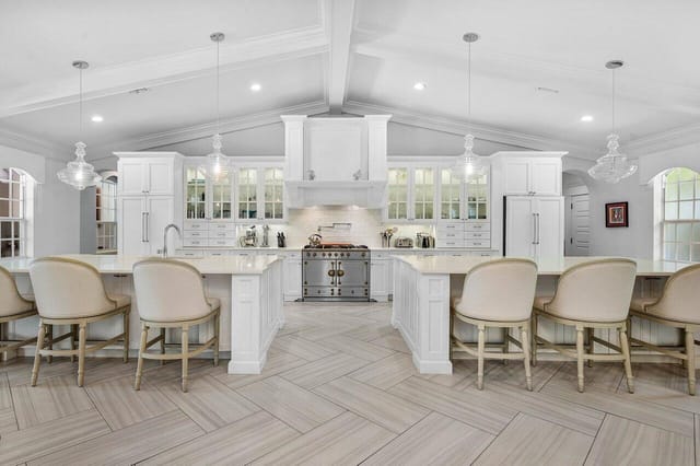 5383 Sea Biscuit Road, Palm Beach Gardens, FL 33418
