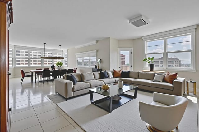 1950 S Ocean Drive 17e, Hallandale Beach, FL 33009
