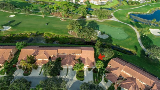 533 Prestwick Circle, Palm Beach Gardens, FL 33418