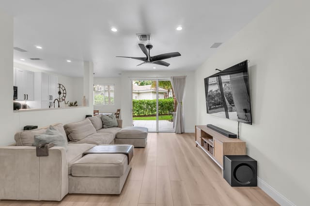 4755 NW 59th Manor 13