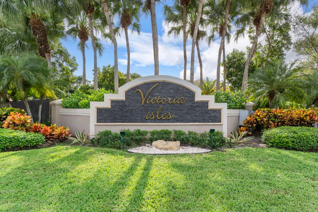 4702 Nw 59th Manor_055