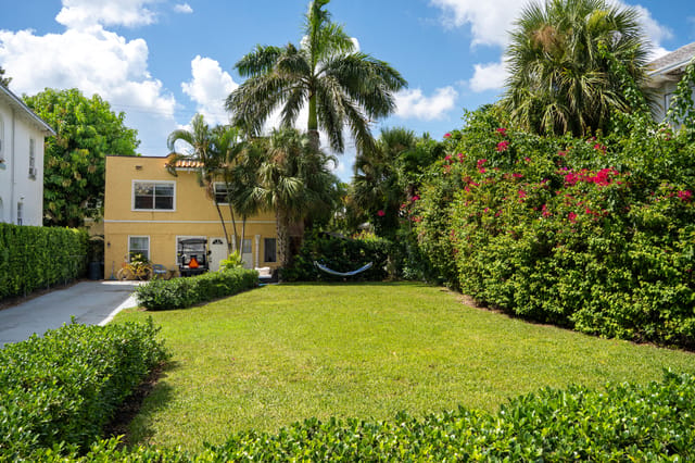 256 Seminole Avenue, Palm Beach, FL 33480
