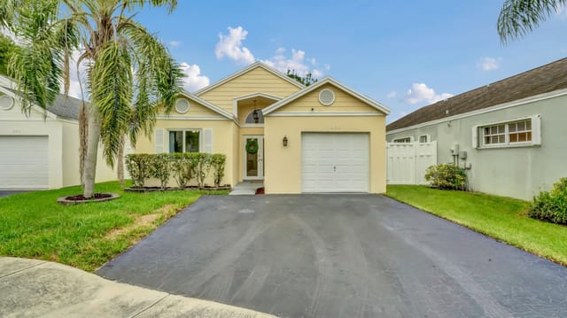 230 SW 159th Way, Sunrise, FL 33326