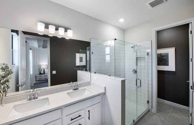 Latitude II Owners Bath
