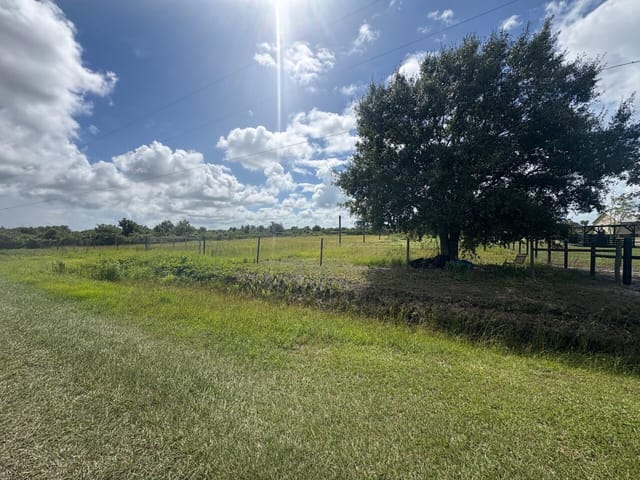 lot for sale de william 1