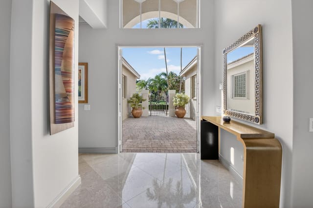 FOYER OPEN TO FRONT PATIO