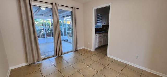 8368 Dining