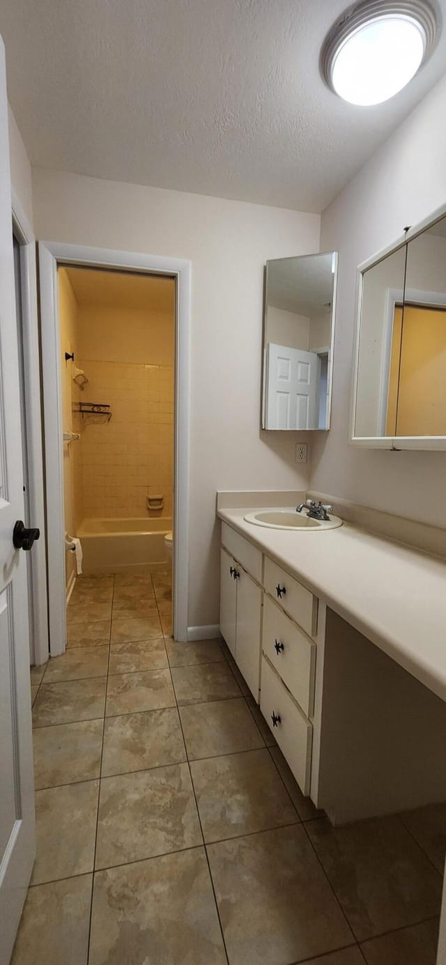 8368 Bath