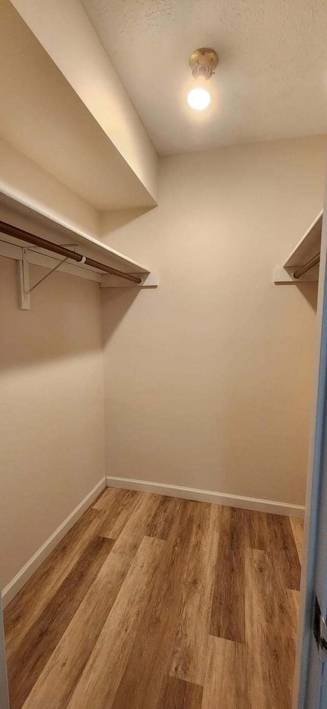 8368 Closet