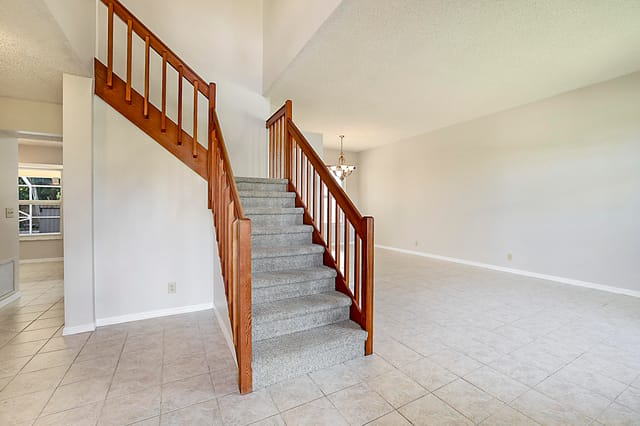 3847 Woods Walk Blvd -6