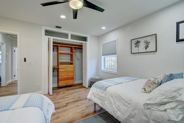 bedroom1a