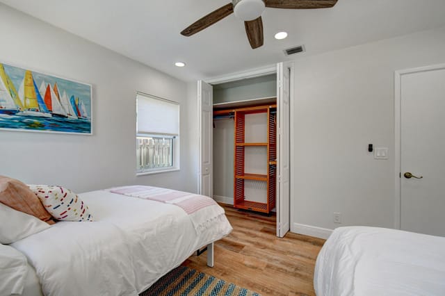 bedroom2a