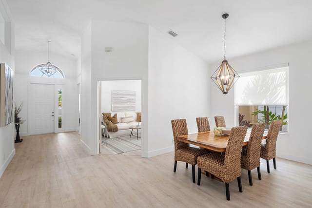 Formal Dining