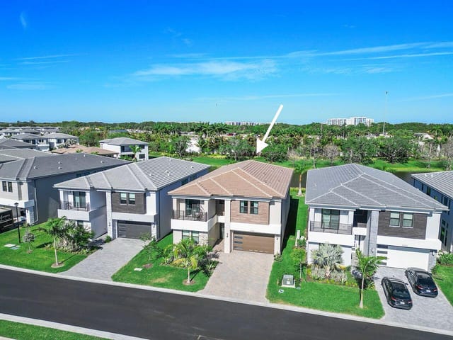 20296_Somerset_Hills_Dr_011