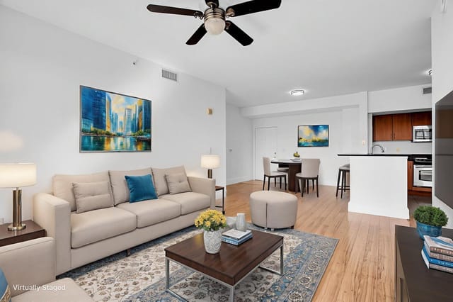 12-web-or-mls-223-3470 virtually staged