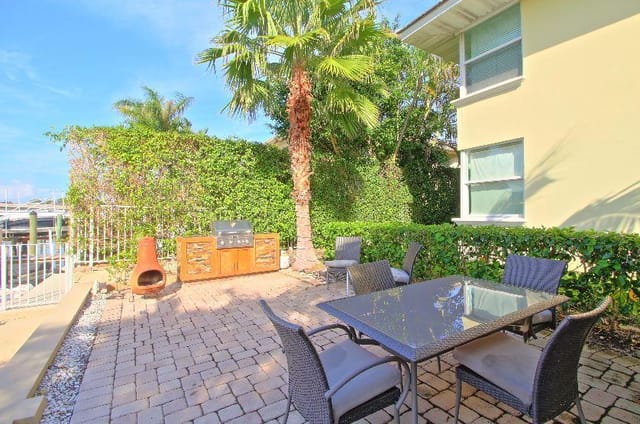PATIO DINING AND GRILL