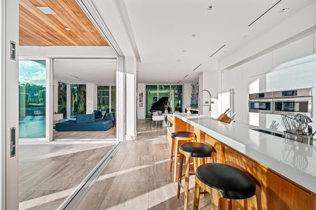 KITCHEN_STRAIGHT_DT