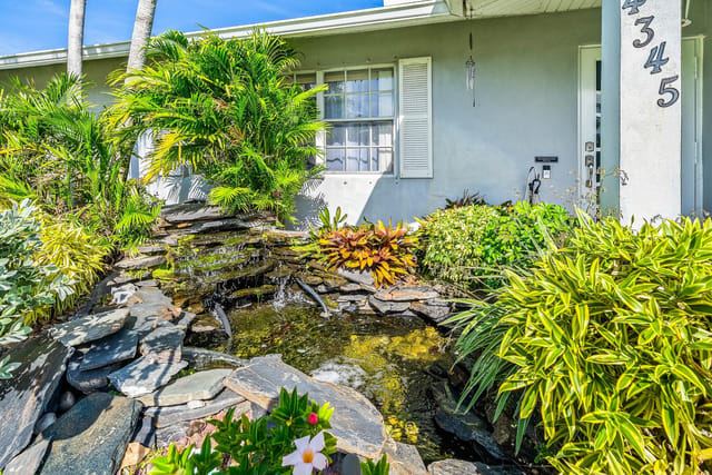 006-4345GardeniaDrive-PalmBeachGardens-F