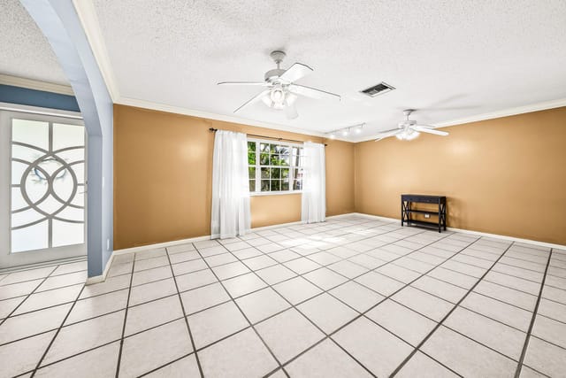 007-4345GardeniaDrive-PalmBeachGardens-F