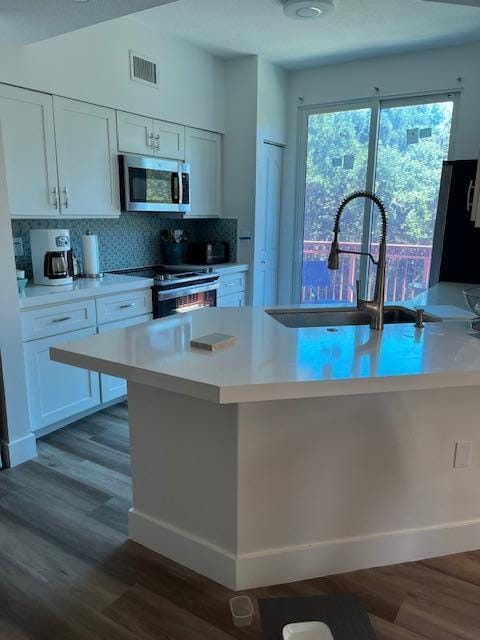 2034 Alta Meadows Lane, 1309