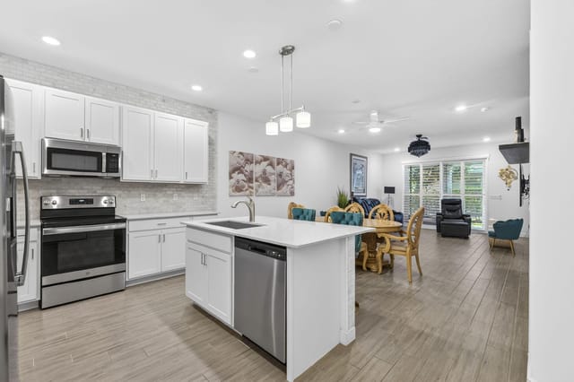 Kitchen/Dining