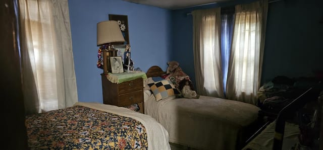Media (16)
