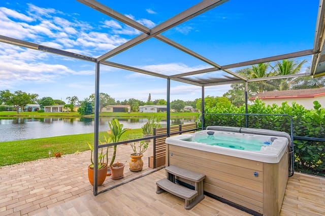 Private Hot Tub
