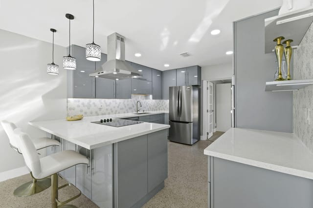 1004StillwaterDr(11)