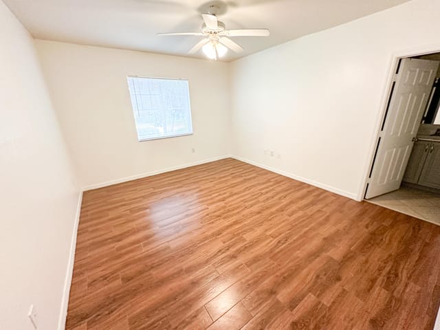 6434 Emerald Dunes Drive 203