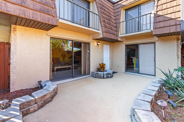 1402 Nebraska Avenue Unit 13-D-29