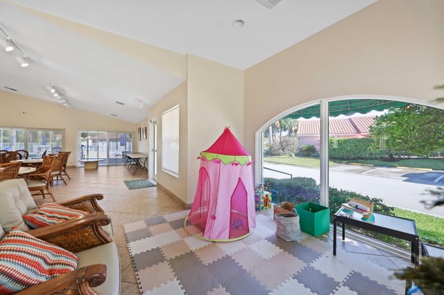 5125 Columbo Ct - Community Clubhouse