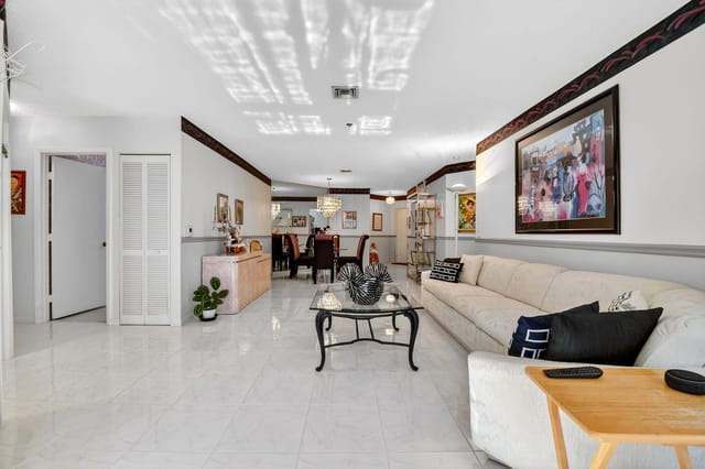 Living Room & Dining Rm