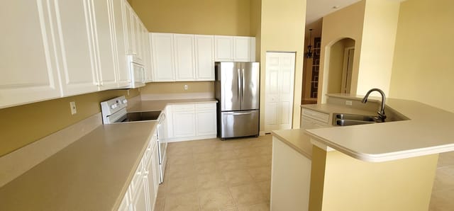 3 - kitchen 2