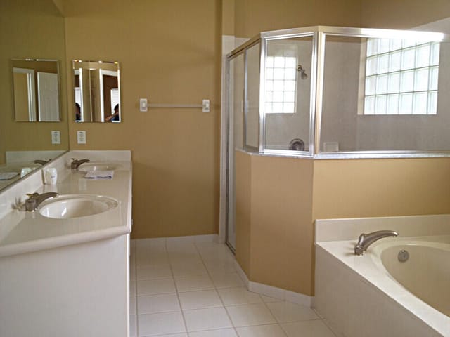 8 - master bathroom