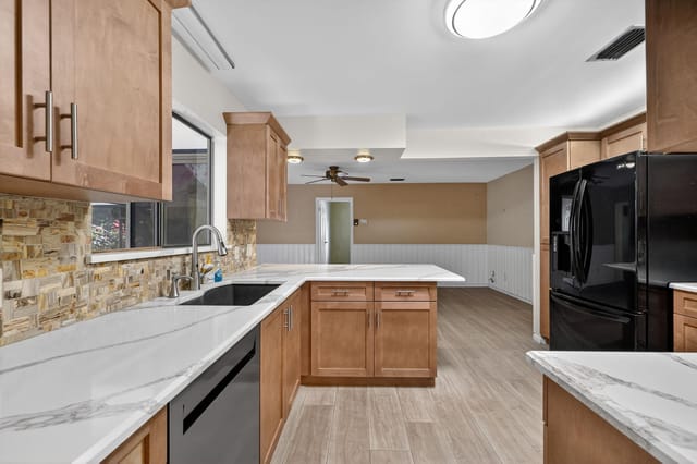 10-web-or-mls-3A5A8282