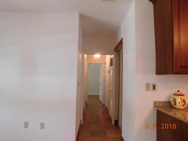 miamihallway