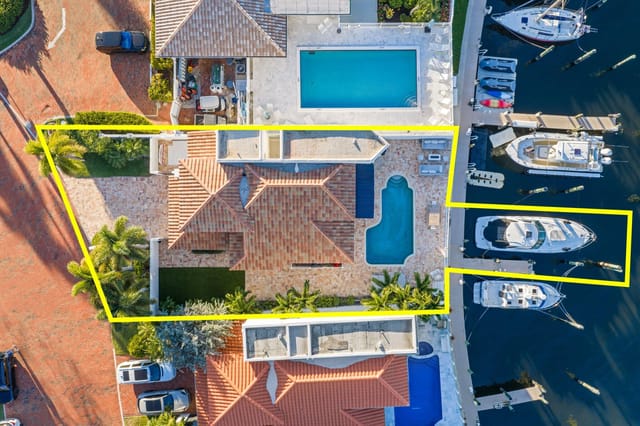 Home and Boat Slip