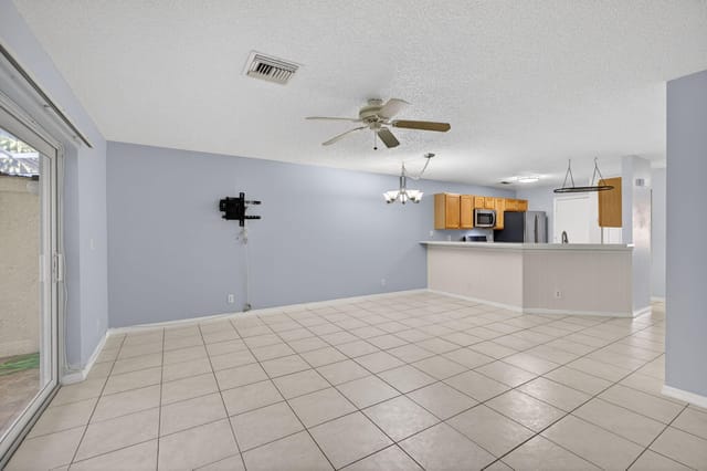 Living/Kitchen