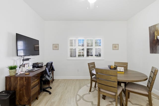 Breakfast Nook