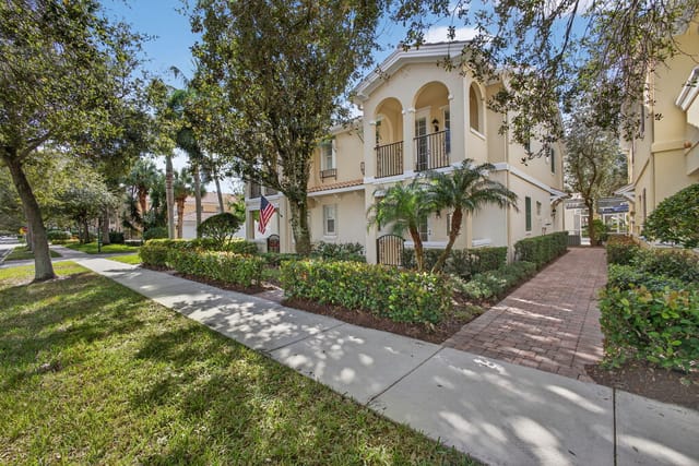 3-web-or-mls-5D1A9387