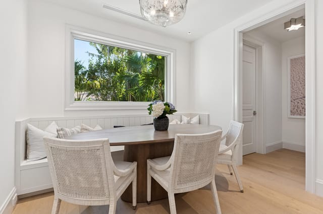 Breakfast Nook