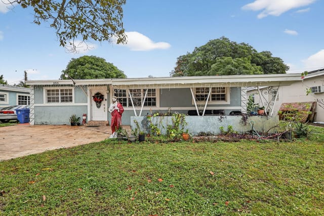 2713 Bahama Drive, Miramar, FL 33023