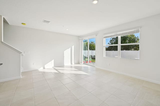 578 Salisbury Cir Fort Pierce (8)