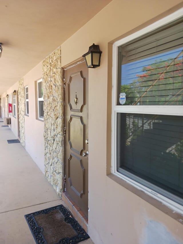 101 S L Street 1, Lake Worth Beach, FL 33460