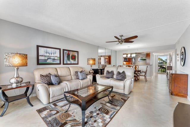 3930 Inverrary Boulevard 505-d, Lauderhill, FL 33319