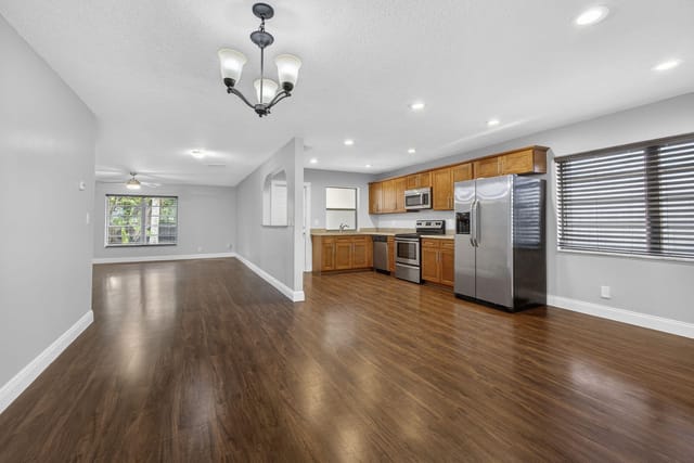 kitchen/ family room