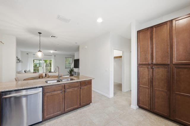 034_cNNf