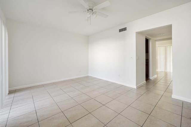 5070 Elmhurst 2026 (3)